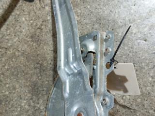 стеклоподъемник задний правый Mazda Demio DW [рестайлинг] 2002