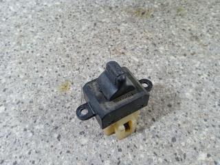 кнопка стеклоподъемника двери Chrysler Voyager 3 поколение 1997, 4685434