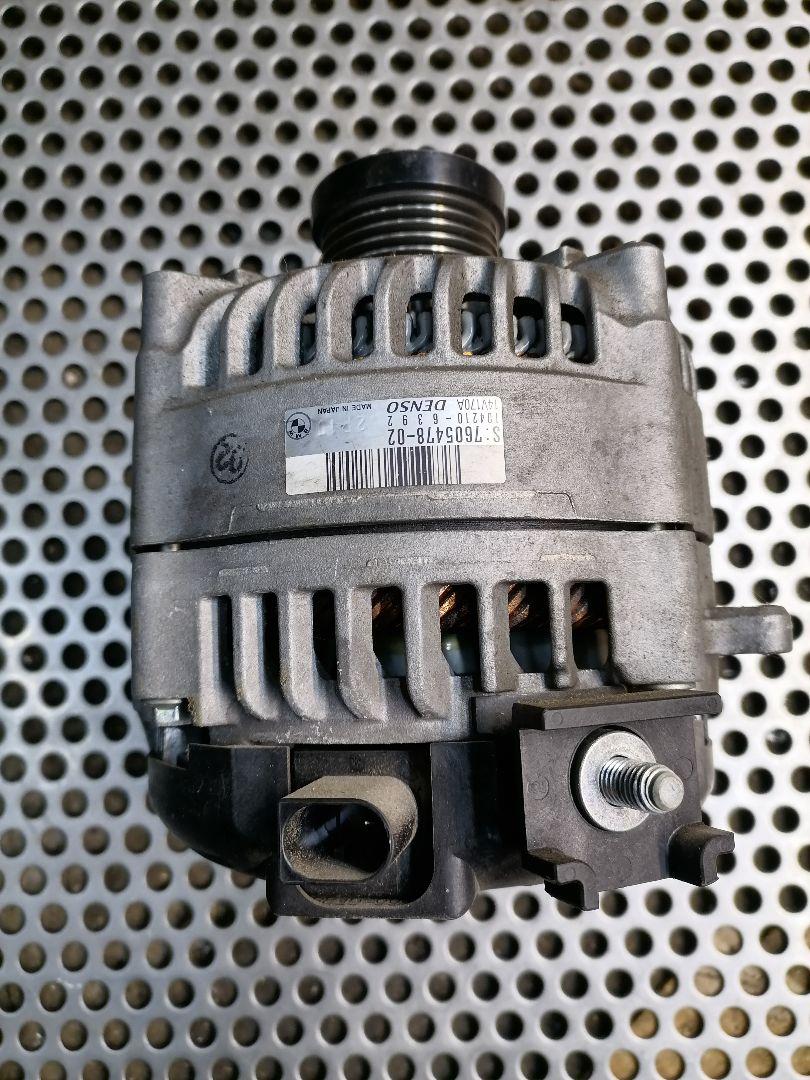 генератор BMW 3 серия F30/F31/F34 2012, 2.0 л., N20 B20 B, бензин, АКПП, седан, задний привод, правый руль, 12317605478, 7605478 - фото №1