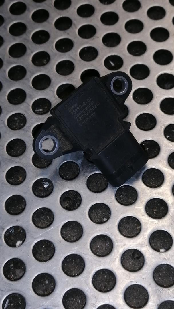 датчик абсолютного давления BMW X4 F26 2016, 3.0 л., бензин, АКПП, полный привод, 7599042, 13627599042 - фото №1