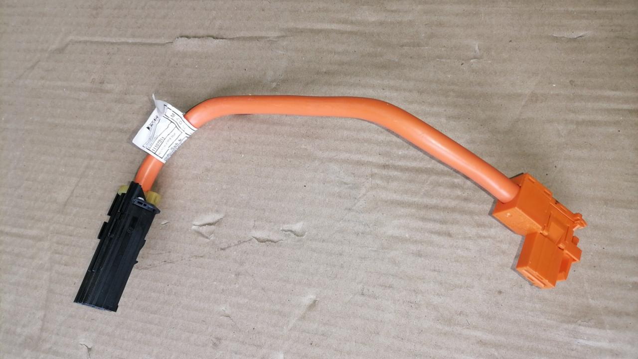 провод высоковольтный BMW 5 серия G30/G31 2018, 2.0 л., гибрид, black sapphire metallic (475), седан, задний привод, правый руль, 8650791 - фото №1