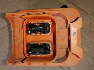 порт зарядный BMW 5 серия G30/G31 2018, 2.0 л., гибрид, black sapphire metallic (475), седан, задний привод, правый руль, 61278679679, 8679679, 8661796