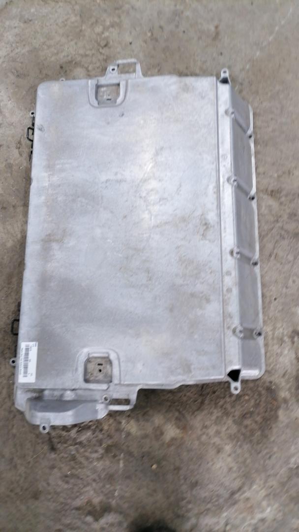 защита топливного бака BMW 5 серия G30/G31 2018, 2.0 л., гибрид, black sapphire metallic (475), седан, задний привод, правый руль, 16117465569, 7465569, 9494189 - фото №1