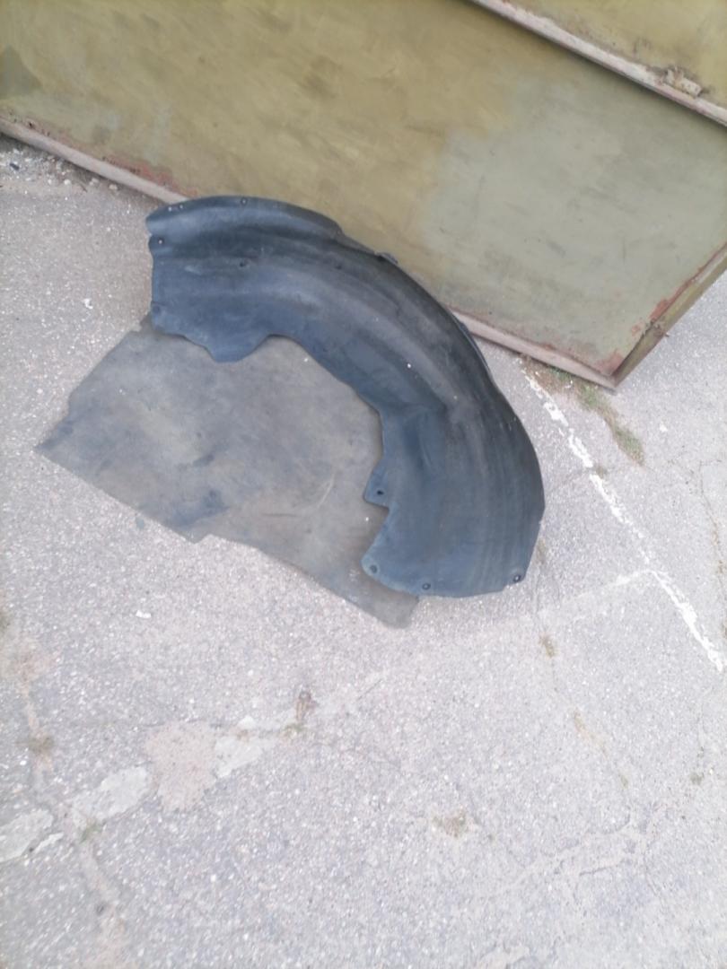 защита арок задняя правая (подкрылок) BMW 6 серия G32 2018, 3.0 л., B58 B30 A, бензин, АКПП, mineral-weiss metallic а96, лифтбэк, полный привод, 51717347748, 7347748 - фото №1