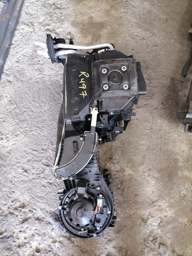 корпус отопителя (печки) BMW 4 серия F32/F33 F36 2016, 2.0 л., N26 B20 A, бензин, АКПП, glacier-silber metallic, хетчбэк 5 дв., задний привод, 64119325141, 9325141 - фото №1