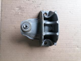 крепление стабилизатора / втулки стабилизатора BMW 6 серия G32 2018, 3.0 л., B58 B30 A, бензин, АКПП, mineral-weiss metallic а96, лифтбэк, полный привод, 33556885789, 6885789