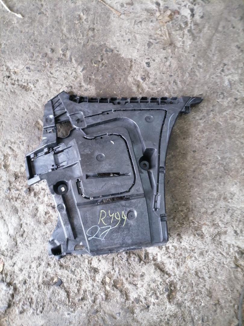 Крепление бампера заднего BMW 6 серия G32 2018, 3.0 л., B58 B30 A, бензин, АКПП, mineral-weiss metallic а96, лифтбэк, полный привод, 51127387328, 7387328 - фото №1