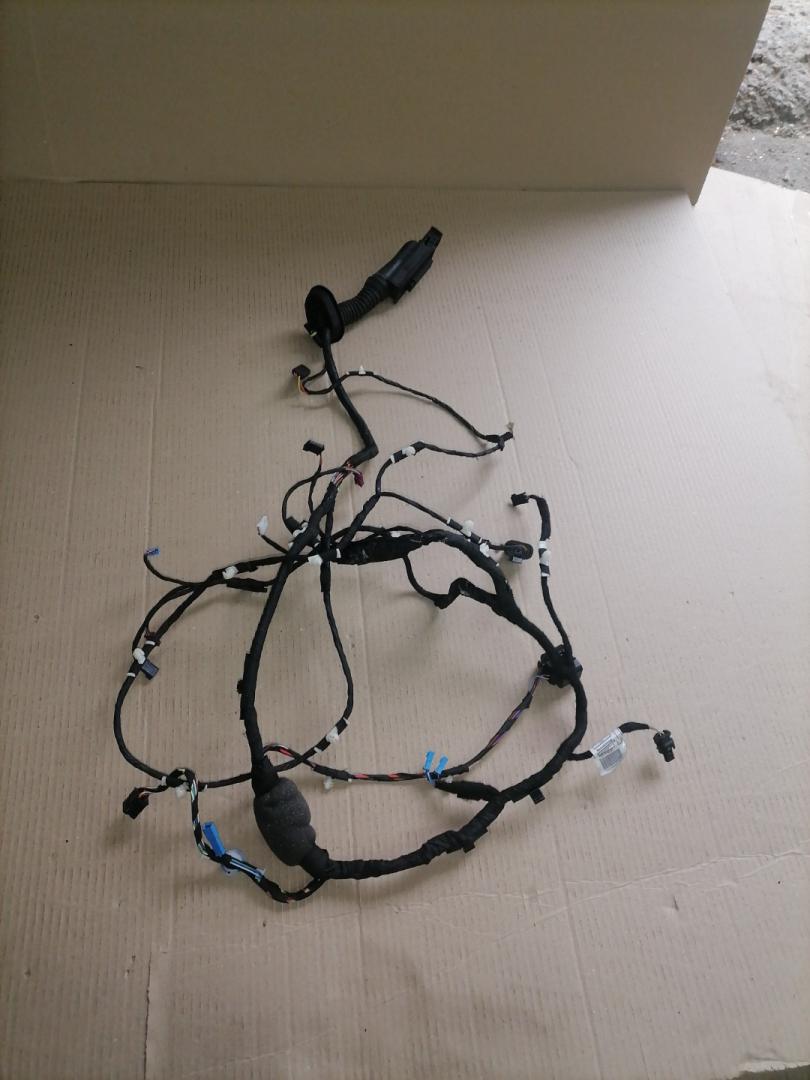 дверная проводка BMW 6 серия G32 2018, 3.0 л., B58 B30 A, бензин, АКПП, mineral-weiss metallic а96, лифтбэк, полный привод, 61128714787, 8614787, 6842620 - фото №1