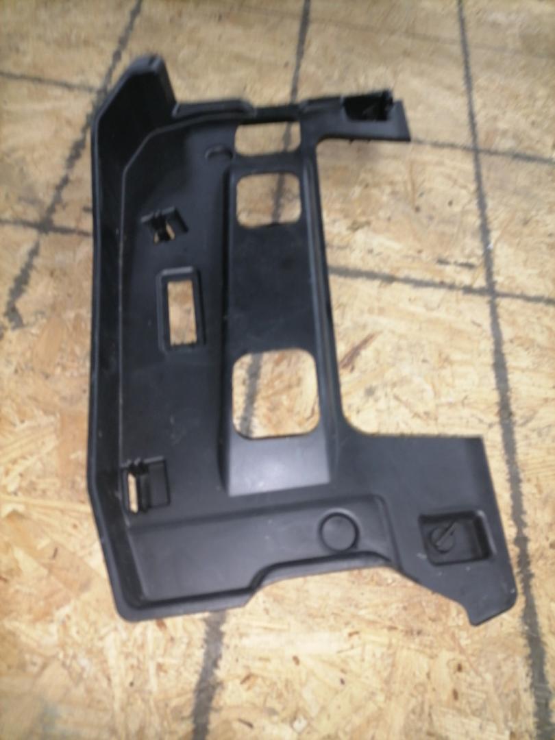 пластик BMW X3 G01 2020, 3.0 л., B58B30B, бензин, АКПП, glacier-silber metallic, внедорожник 5 дв., полный привод, 51457944607, 7944607 - фото №1