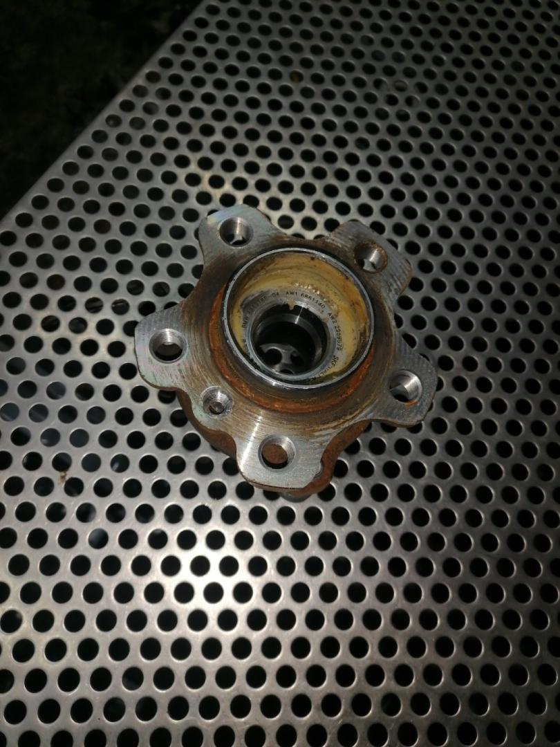 ступица задняя левая BMW X3 G01 2019, 2.0 л., B46 B20 B, бензин, АКПП, внедорожник 5 дв., 6869788, 31202408656, 2408656, 6861140 - фото №1