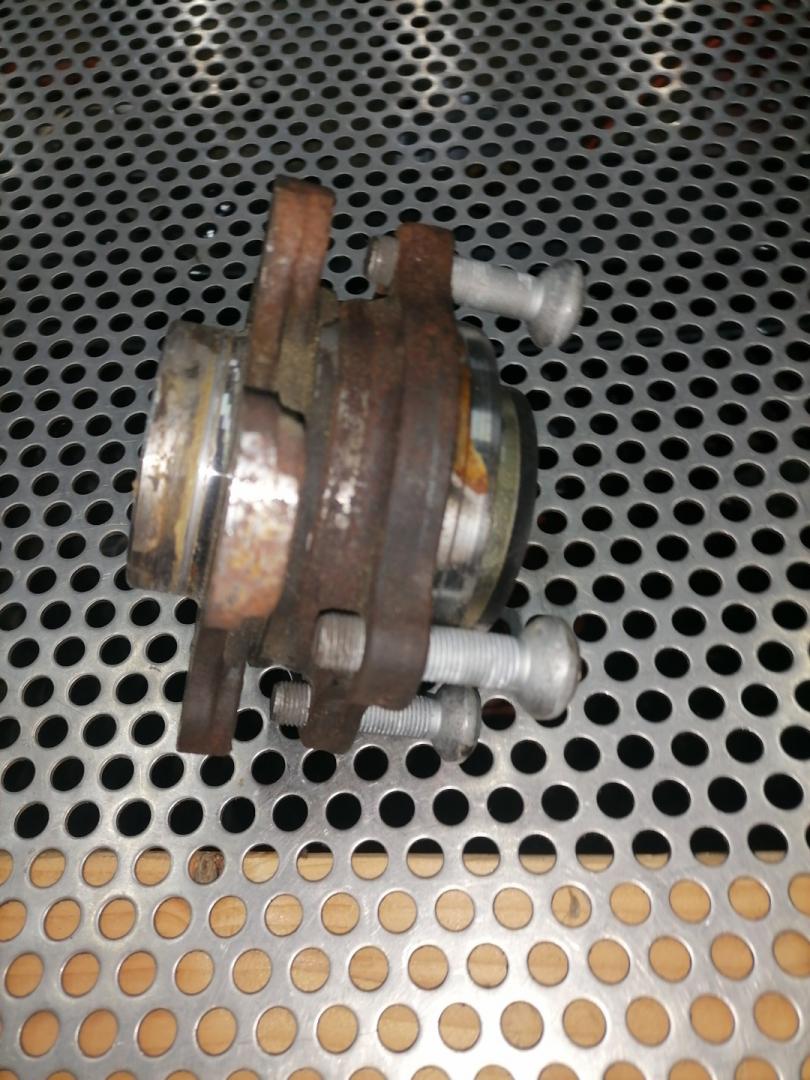 ступица задняя правая BMW X3 G01 2019, 2.0 л., B46 B20 B, бензин, АКПП, внедорожник 5 дв., 6869788, 31202408656, 2408656, 6861140 - фото №1