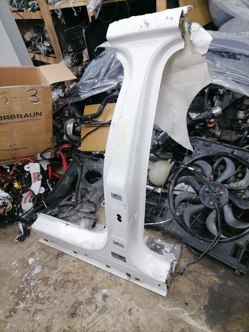 порог левый BMW 5 серия G30/G31 G30 2020, 2.0 л., B46 B20 B, бензин, АКПП, седан, задний привод - фото №1