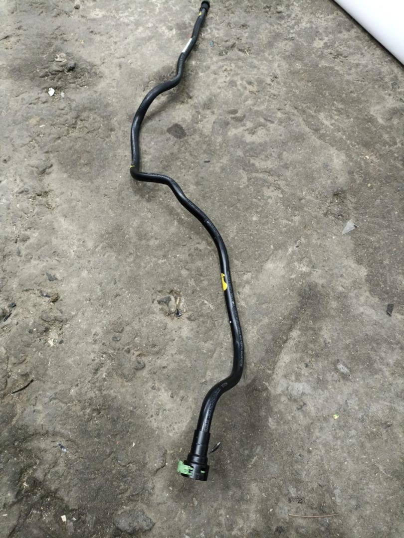 шланг (трубка) АКПП BMW X3 G01 2020, 3.0 л., B58B30B, бензин, АКПП, glacier-silber metallic, внедорожник 5 дв., полный привод, 17228672935, 8672935 - фото №1