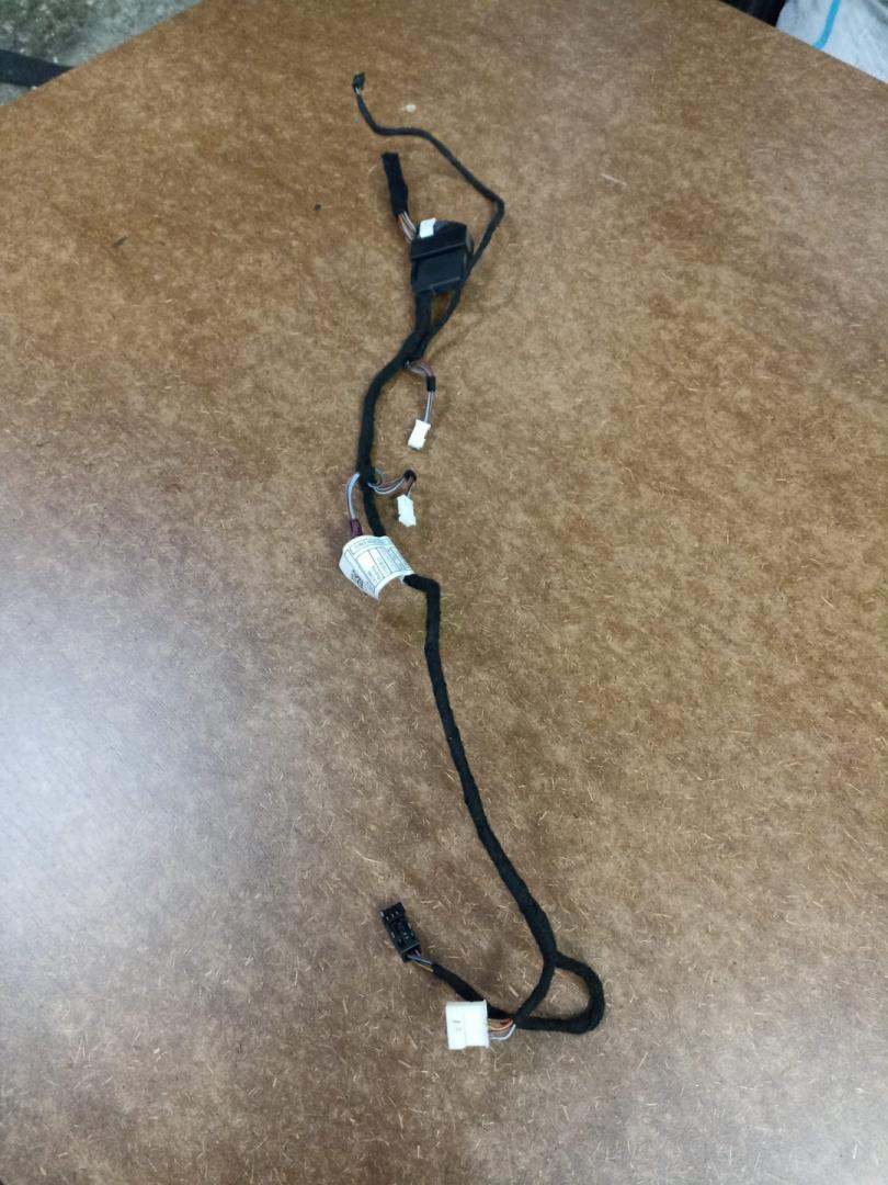 проводка салона BMW 5 серия G30/G31 G30 2020, 2.0 л., B46 B20 B, бензин, АКПП, седан, задний привод, 61129366338, 9366338 - фото №1