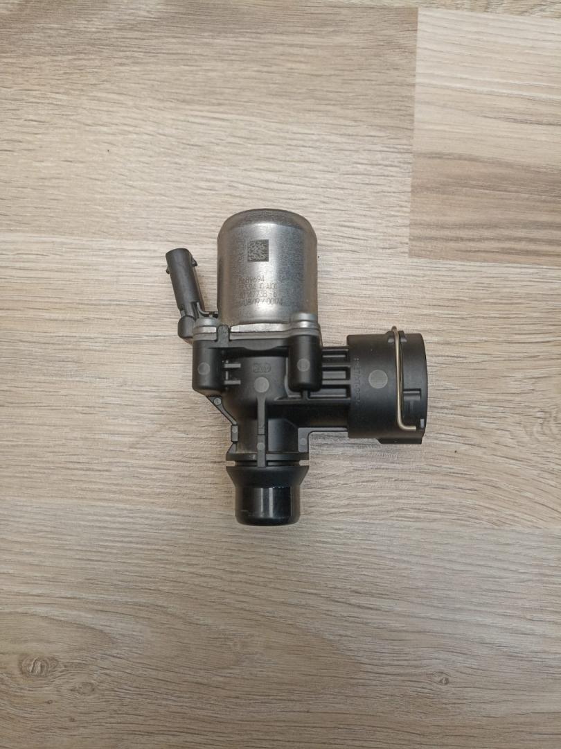 кран отопителя (печки) BMW 5 серия G30/G31 G30 2020, 2.0 л., B46 B20 B, бензин, АКПП, седан, задний привод, 8689694, 11518689694 - фото №1