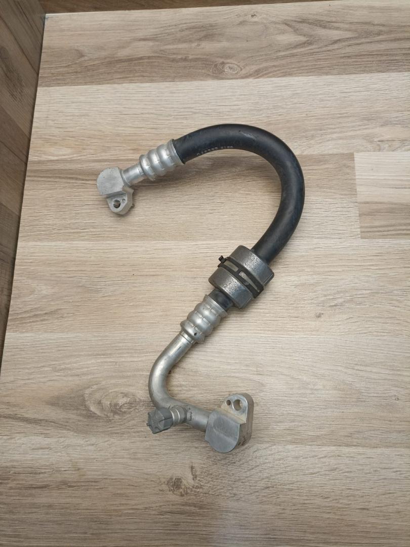 трубка кондиционера BMW 5 серия G30/G31 G30 2020, 2.0 л., B46 B20 B, бензин, АКПП, седан, задний привод, 64539321594, 9321594 - фото №1