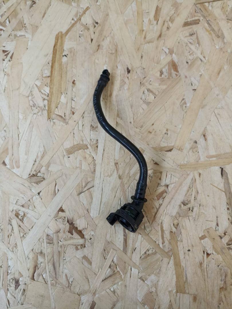 трубка сапуна BMW X3 G01 2018, 3.0 л., B58 B30 A, бензин, АКПП, a300, внедорожник 5 дв., полный привод, 31508643185, 8643185 - фото №1