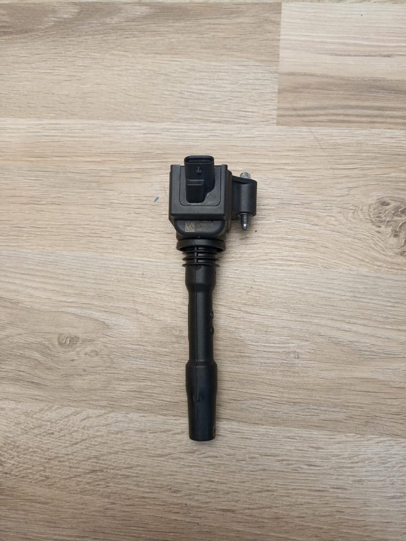 катушка зажигания BMW X3 G01 2018, 3.0 л., B58 B30 A, бензин, АКПП, a300, внедорожник 5 дв., полный привод, 8643360, 12138643360 - фото №1
