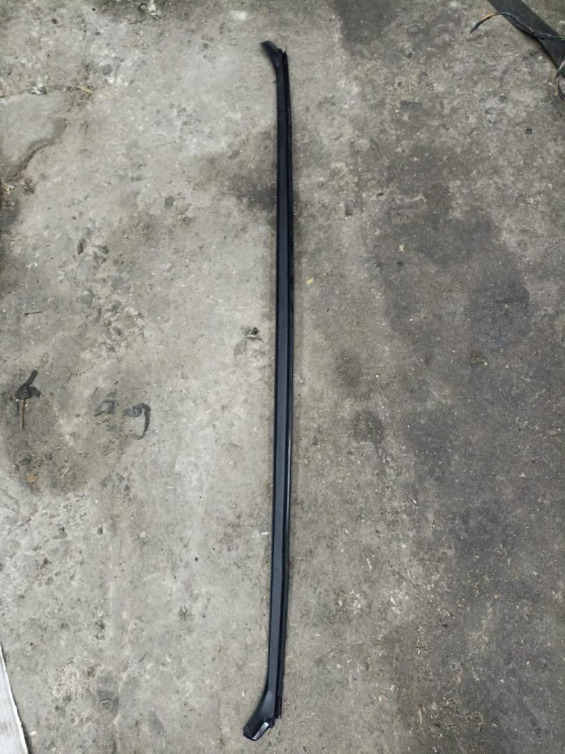 уплотнительная резинка на крышу BMW X3 G01 2018, 3.0 л., B58 B30 A, бензин, АКПП, a300, внедорожник 5 дв., полный привод, 51767458905, 7458905 - фото №1