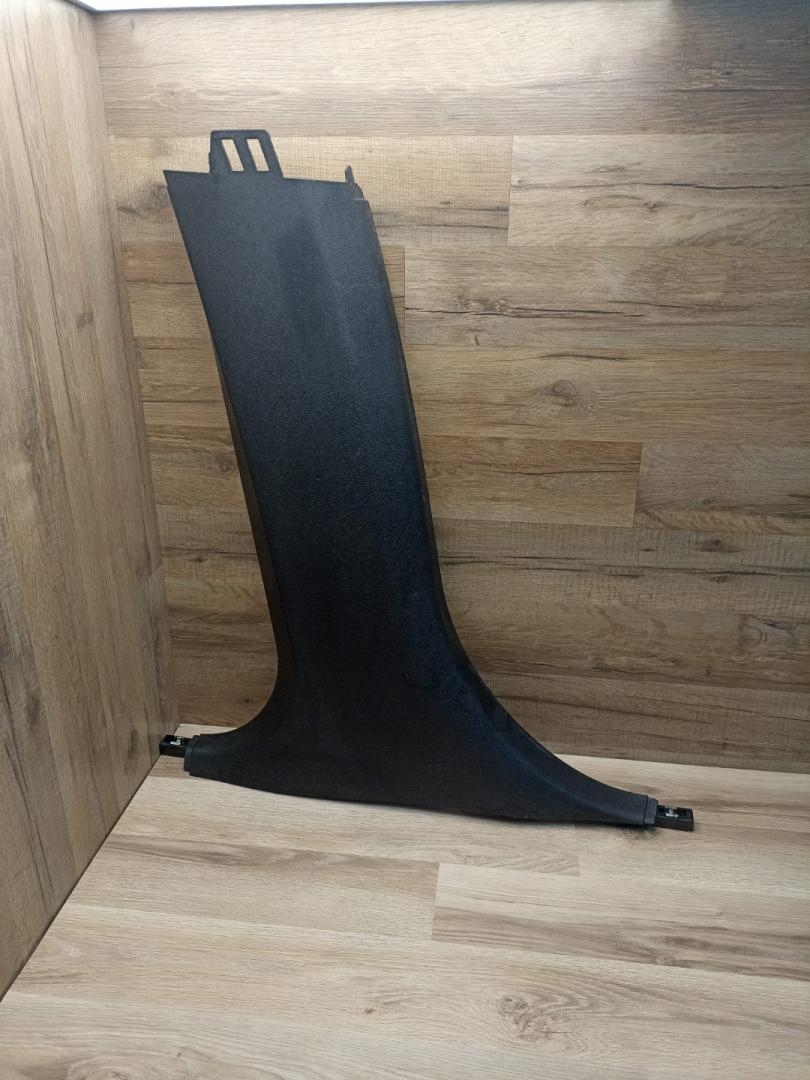 обшивка стойки центральной левой BMW X3 G01 2018, 3.0 л., B58 B30 A, бензин, АКПП, a300, внедорожник 5 дв., полный привод, 51437396431, 7396431 - фото №1