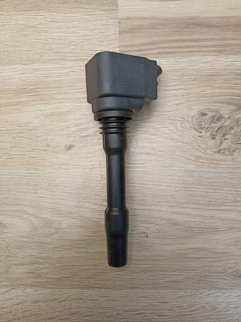 катушка зажигания BMW X3 G01 2018, 2.0 л., B46 B20 B, бензин, АКПП, внедорожник 5 дв., 8643360, 12138643360 - фото №1