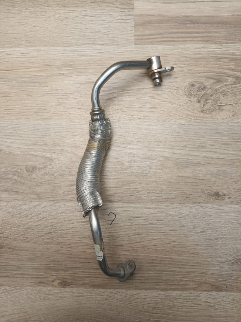 трубка охлаждения турбины BMW X3 G01 2018, 2.0 л., B46 B20 B, бензин, АКПП, внедорожник 5 дв., 7643094, 11537643094 - фото №1