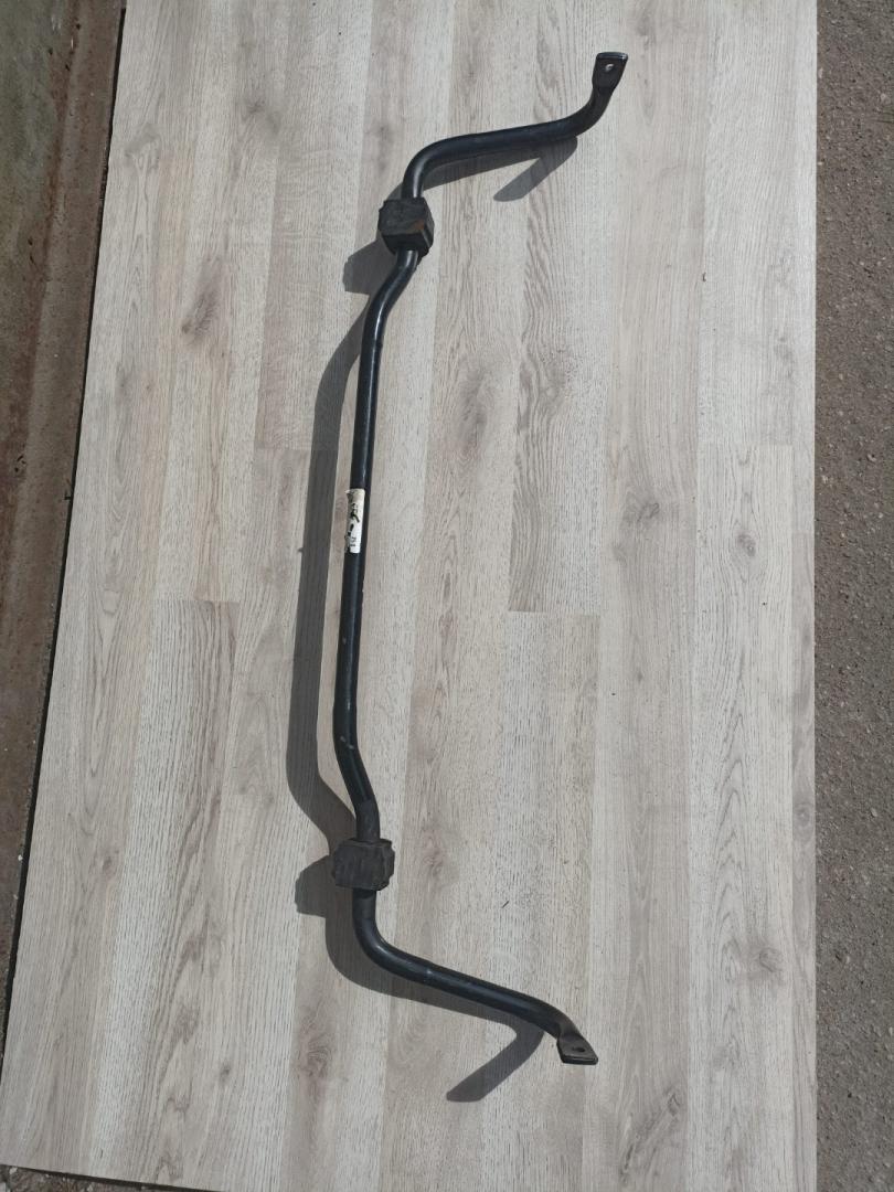 стабилизатор подвески передний BMW X3 G01 2018, 2.0 л., B46 B20 B, бензин, АКПП, внедорожник 5 дв., 31356870651, 6870651 - фото №1