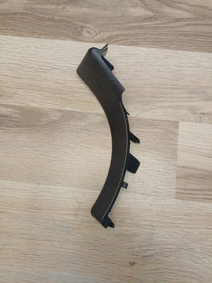 пластик BMW 4 серия F32/F33 F36 2016, 2.0 л., B48 B20 A, бензин, АКПП, mineral gray, лифтбэк, правый руль, 51467328838, 7328838 - фото №1