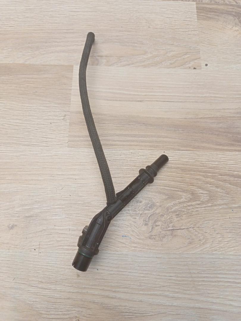 клапан вентиляции картера BMW 4 серия F32/F33 F36 2016, 2.0 л., B48 B20 A, бензин, АКПП, mineral gray, лифтбэк, правый руль, 7620923, 11667620923 - фото №1