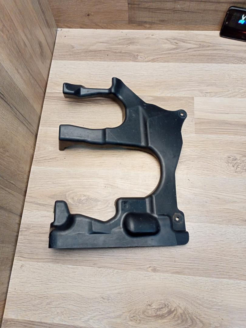 защита рулевой рейки BMW X3 G01 2018, 3.0 л., B58 B30 A, бензин, АКПП, a300, внедорожник 5 дв., полный привод, 7394807, 51757394807 - фото №1