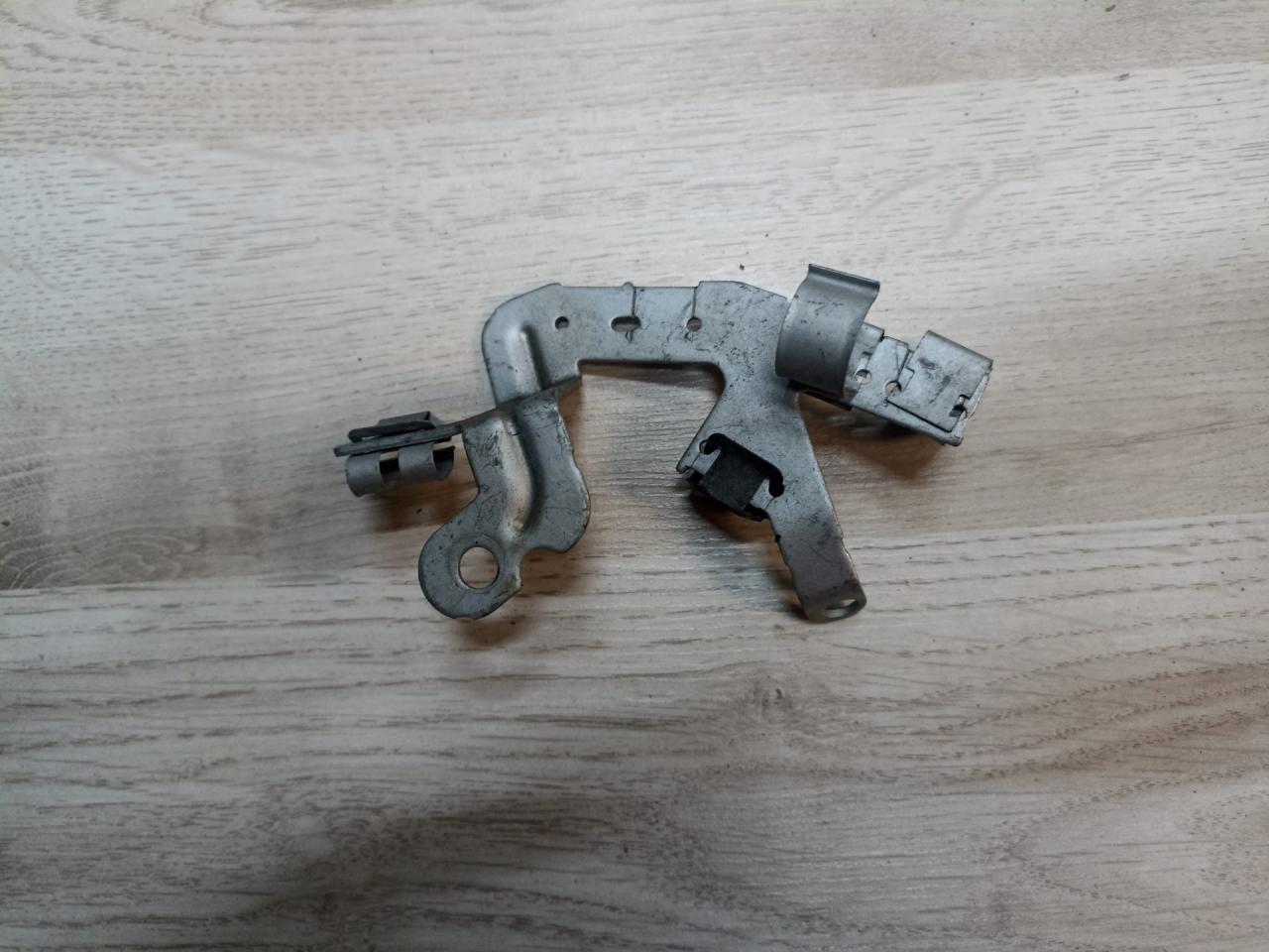 кронштейн (крепление) BMW X3 G01 2018, 2.0 л., B46 B20 B, бензин, АКПП, внедорожник 5 дв., 8643822, 12428643822 - фото №1