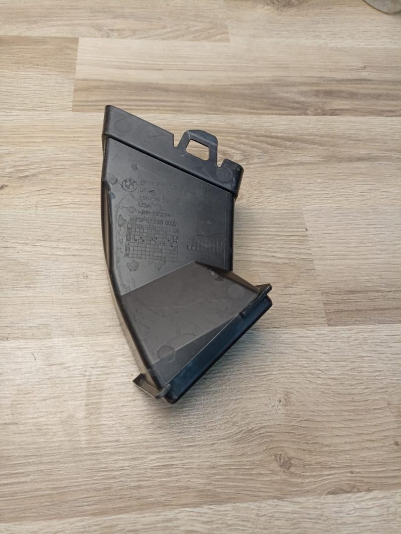 водосток капота BMW X3 G01 2018, 3.0 л., B58 B30 A, бензин, АКПП, a300, внедорожник 5 дв., полный привод, 51317411519, 7411519 - фото №1