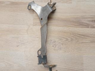 кронштейн глушителя BMW X3 G01 2018, 3.0 л., B58 B30 A, бензин, АКПП, внедорожник 5 дв., полный привод, 18327643154, 7643154