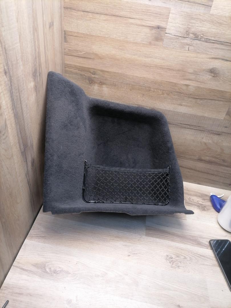 обшивка крышки багажника BMW 4 серия F32/F33 F36 2016, 2.0 л., B48 B20 A, бензин, АКПП, mineral gray, лифтбэк, правый руль, 51477337234, 7337234 - фото №1