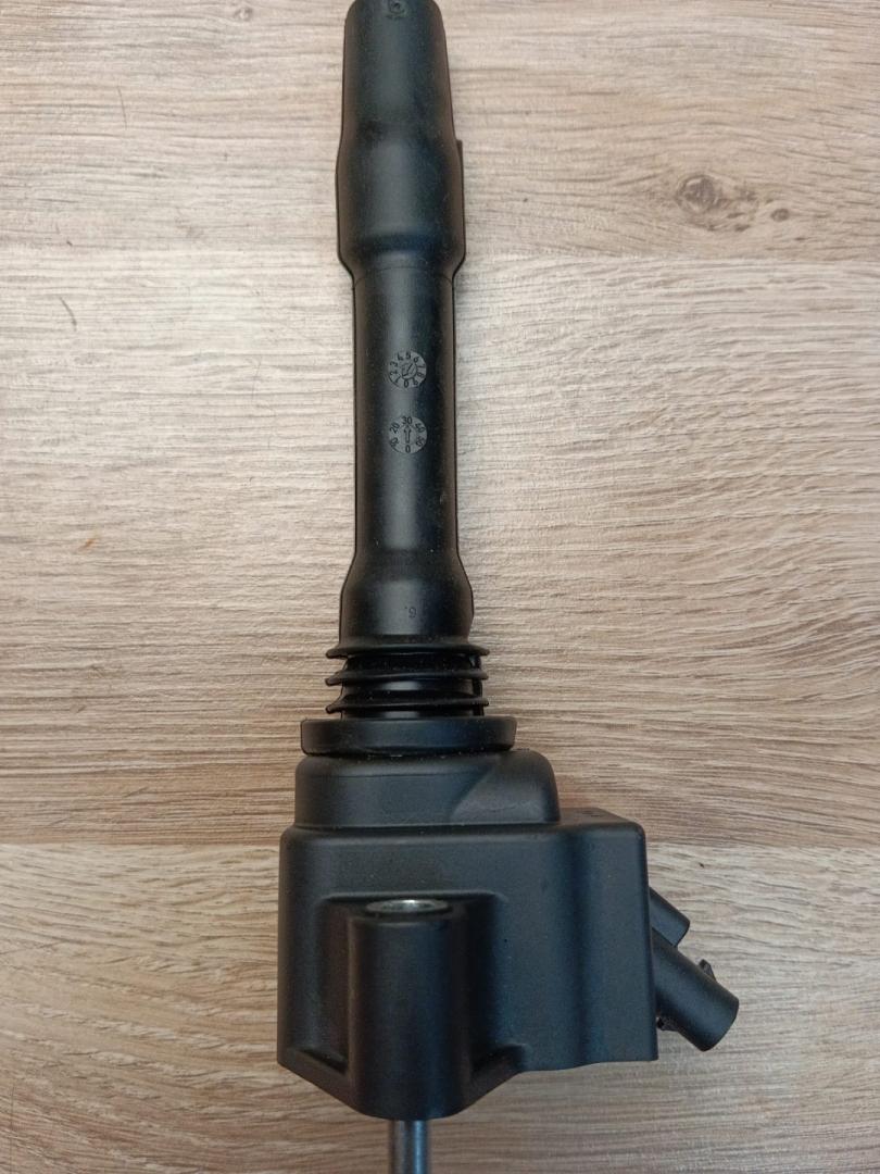 катушка зажигания BMW X3 G01 2019, 2.0 л., B46 B20 B, бензин, АКПП, внедорожник 5 дв., 8643360, 12138643360 - фото №1