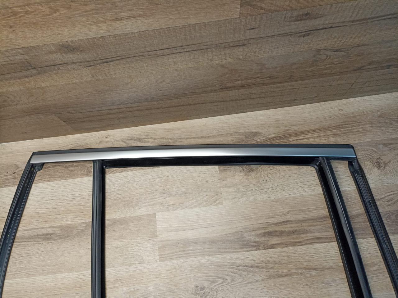 молдинг двери задней правой BMW X3 G01 2018, 2.0 л., B46 B20 B, бензин, АКПП, внедорожник 5 дв., 51357410044, 7410044 - фото №1