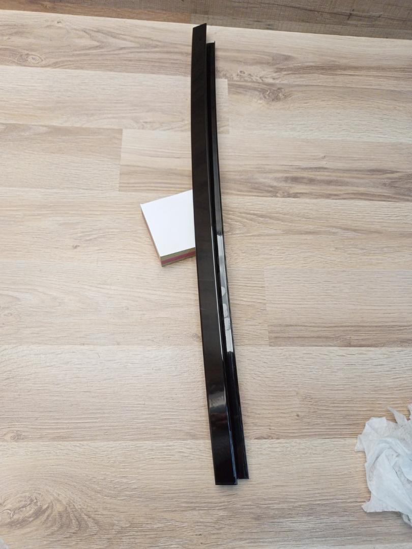 молдинг двери задней правой BMW X3 G01 2018, 2.0 л., B46 B20 B, бензин, АКПП, внедорожник 5 дв., 51357410048, 7410048 - фото №1