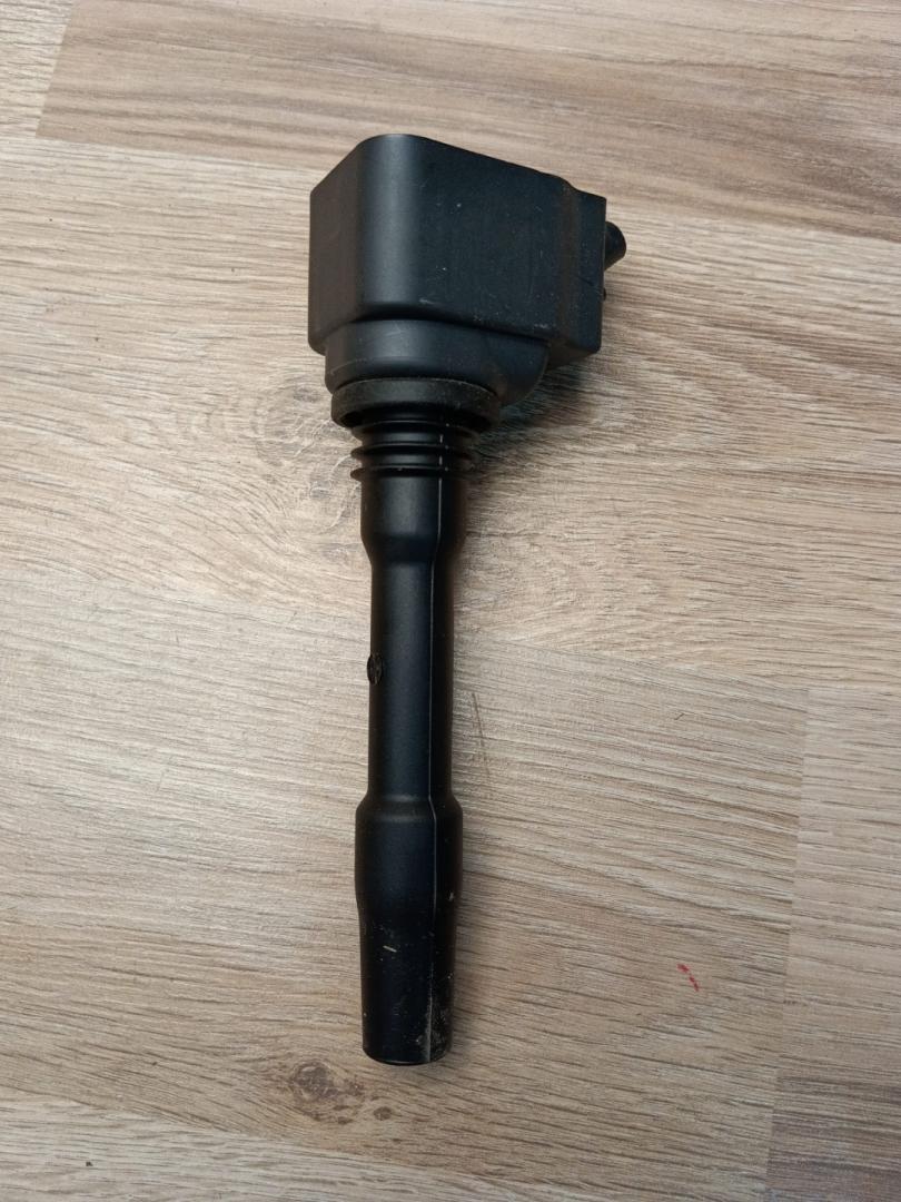 катушка зажигания BMW X5 G05 2021, 3.0 л., B58B30C, бензин, АКПП, sophisto-grau brillant metallic, внедорожник 5 дв., полный привод, 8643360, 12138643360 - фото №1