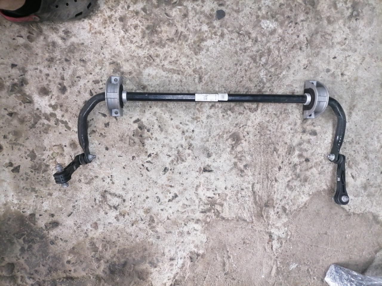 стабилизатор подвески задний BMW X5 G05 2021, 3.0 л., B58B30C, бензин, АКПП, sophisto-grau brillant metallic, внедорожник 5 дв., полный привод, 6893547 - фото №1