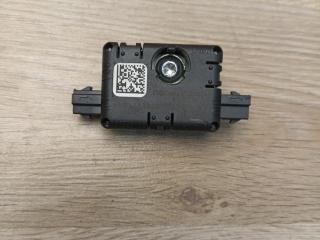 усилитель антенны BMW X5 G05 2021, 3.0 л., B58B30C, бензин, АКПП, sophisto-grau brillant metallic, внедорожник 5 дв., полный привод, 65206832256, 6832256