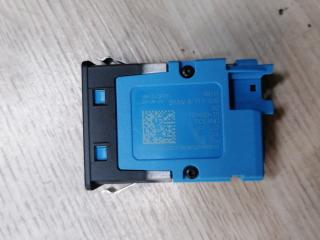 разъем AUX / USB BMW X5 G05 2021, 3.0 л., B58B30C, бензин, АКПП, sophisto-grau brillant metallic, внедорожник 5 дв., полный привод, 8711939, 84108711939