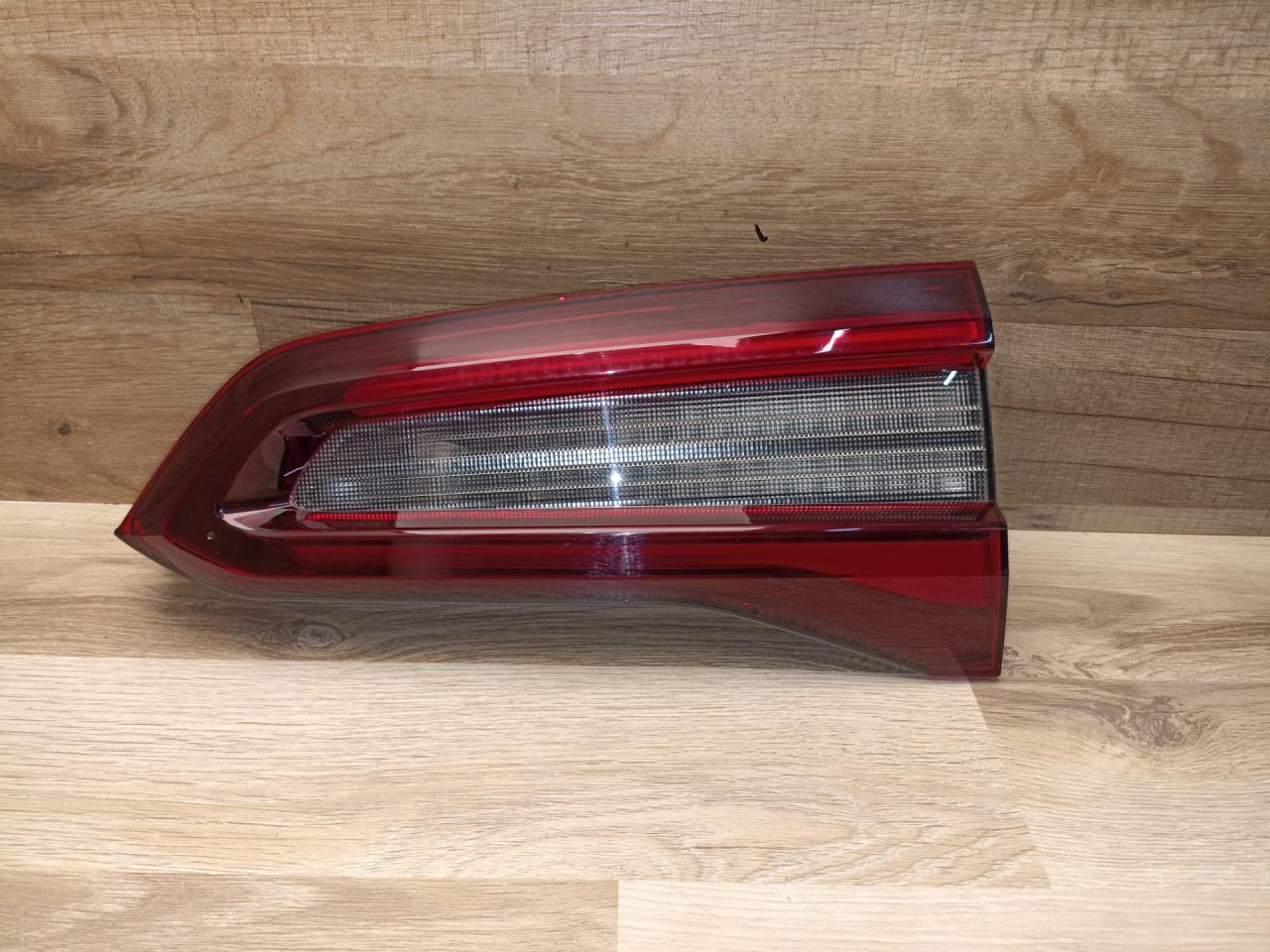 фонарь крышки багажника правый BMW X5 G05 2021, 3.0 л., B58B30C, бензин, АКПП, sophisto-grau brillant metallic, внедорожник 5 дв., полный привод, H85A0DB0802, 5A0DB08 - фото №1