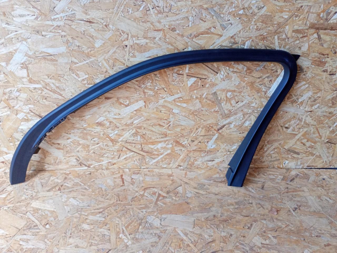 молдинг двери передней правой BMW X5 G05 2021, 3.0 л., B58B30C, бензин, АКПП, sophisto-grau brillant metallic, внедорожник 5 дв., полный привод, 51427445512, 7445512 - фото №1