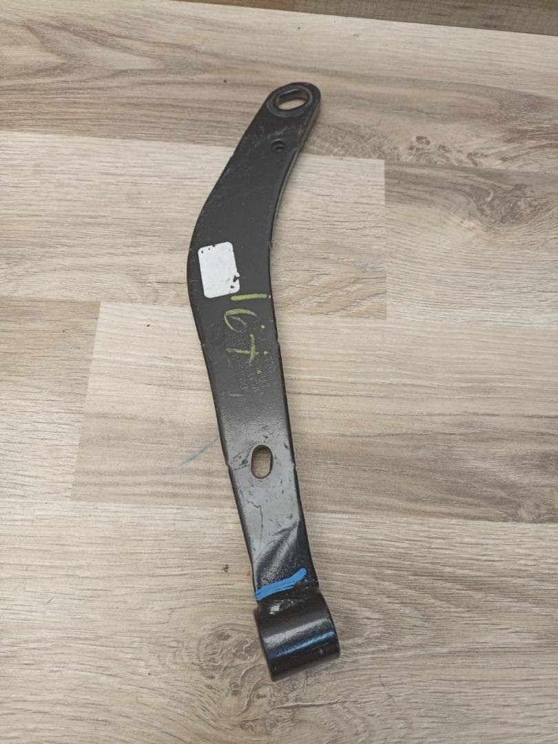 кронштейн (крепление) BMW X7 G07 2021, 3.0 л., B58B30C, бензин, АКПП, a96 mineral-weiss metallic, внедорожник 5 дв., 31106885880, 6885880 - фото №1