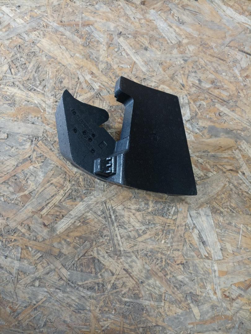 уплотнитель двери BMW X7 G07 2021, 3.0 л., B58B30C, бензин, АКПП, a96 mineral-weiss metallic, внедорожник 5 дв., 7431801, 51217431801 - фото №1