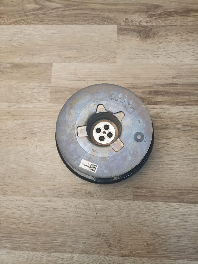 шкив коленвала BMW X7 G07 2021, 3.0 л., B58B30C, бензин, АКПП, a96 mineral-weiss metallic, внедорожник 5 дв., 9845162, 11239845162 - фото №1