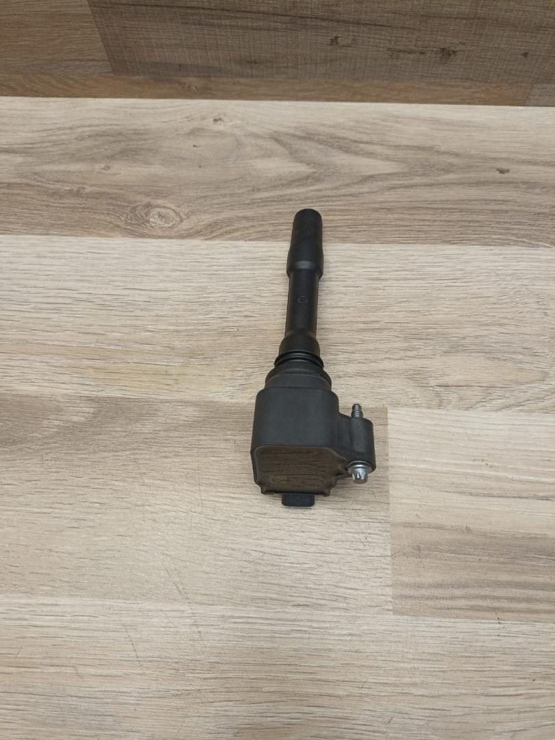 катушка зажигания BMW X7 G07 2021, 3.0 л., B58B30C, бензин, АКПП, a96 mineral-weiss metallic, внедорожник 5 дв., 8643360, 12138643360 - фото №1