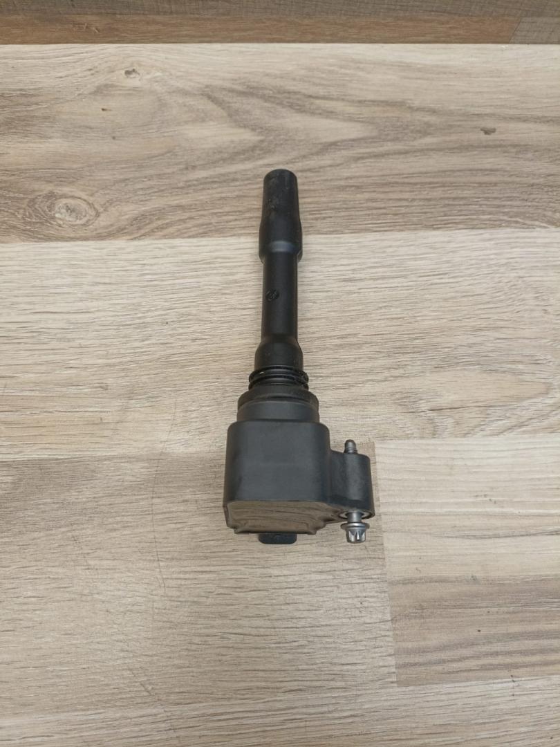 катушка зажигания BMW X7 G07 2021, 3.0 л., B58B30C, бензин, АКПП, a96 mineral-weiss metallic, внедорожник 5 дв., 8643360, 12138643360 - фото №1