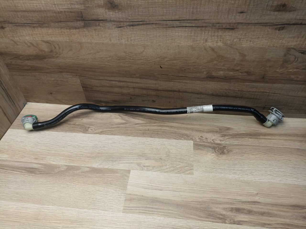 трубка топливная BMW 3 серия G20 2019, 2.0 л., B46 B20 B, бензин, АКПП, mediterran-blau metallic, седан, полный привод, 16137449055, 7449055 - фото №1