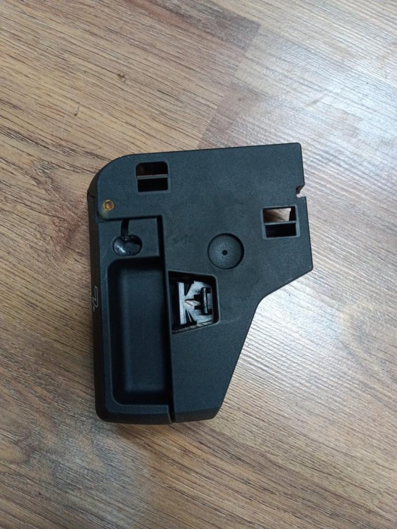 ручка складывания задней спинки BMW 3 серия G20 2019, 2.0 л., B46 B20 B, бензин, АКПП, mediterran-blau metallic, седан, полный привод, 52207392145, 7392145 - фото №1